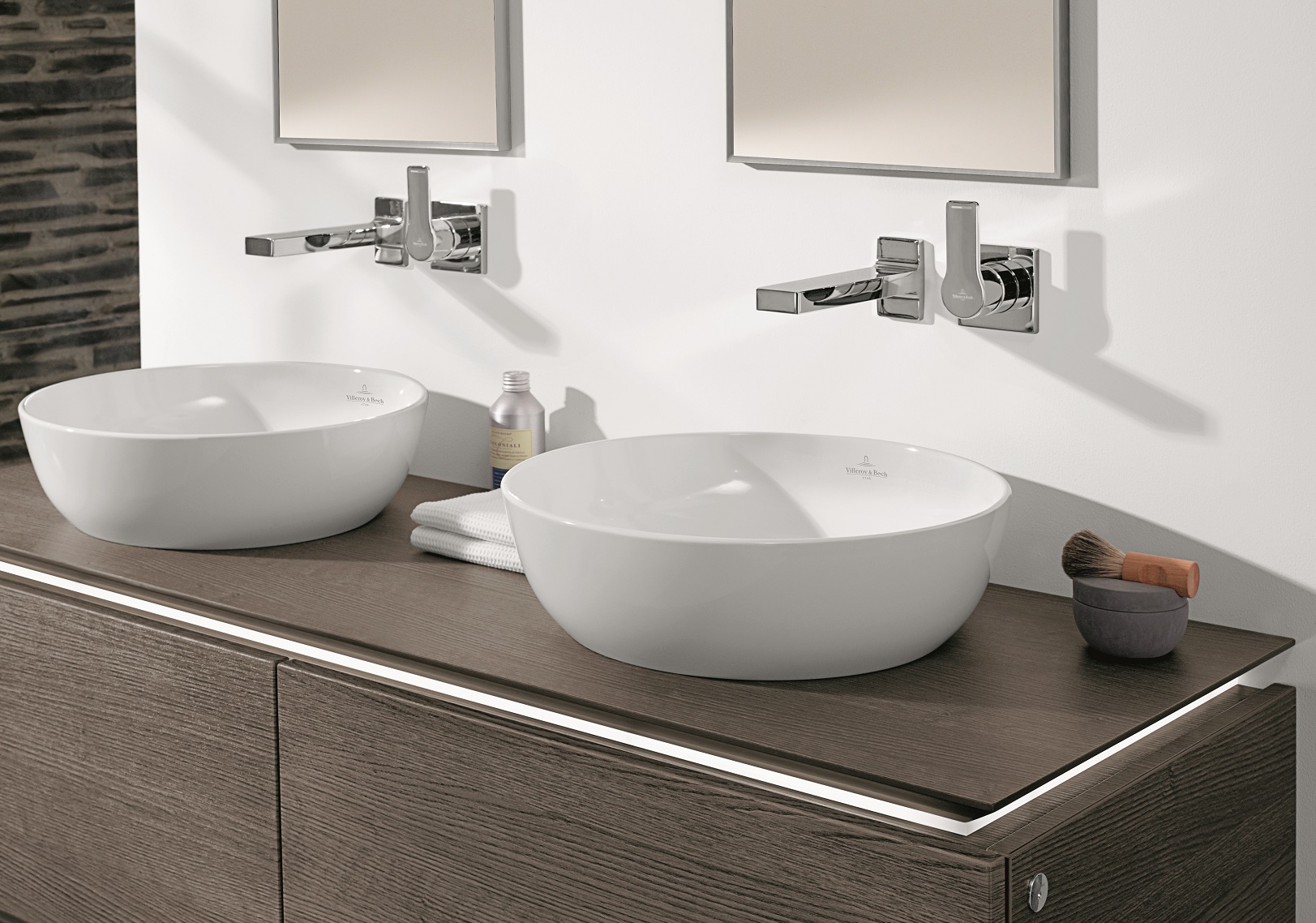 Раковина d430 Villeroy&Boch Artis 417943R1 Ceramic Plus