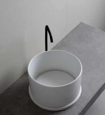 White Ceramic Adagio, накладная круглая раковина Ø40x24,5h см, с накладкой, донным клапаном и керамическим кольцом Ø42 см, цвет белый глянцевый W1107H2101