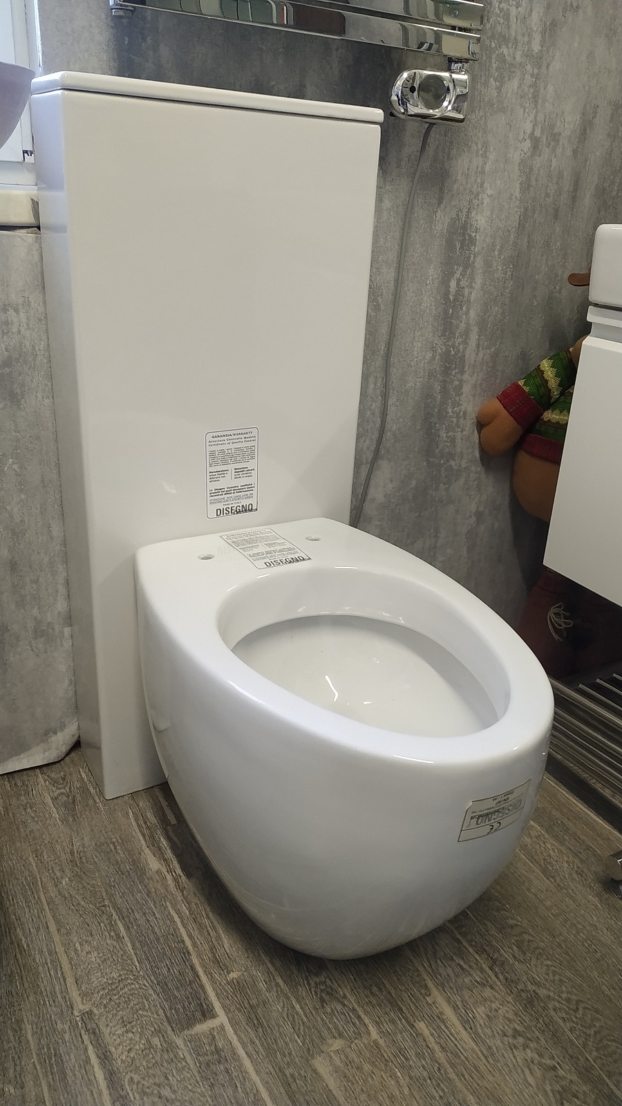 Бачок напольный OVO Disegno Ceramica OV01700001