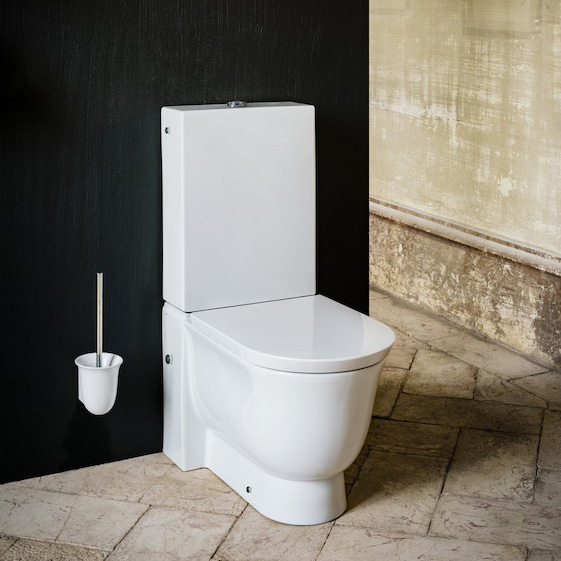 Laufen New Classic Унитаз моноблок безободковый 70х37х44см, выпуск универсальный, подвод воды снизу слева, цвет: белый 8.2485.8.000.000.1