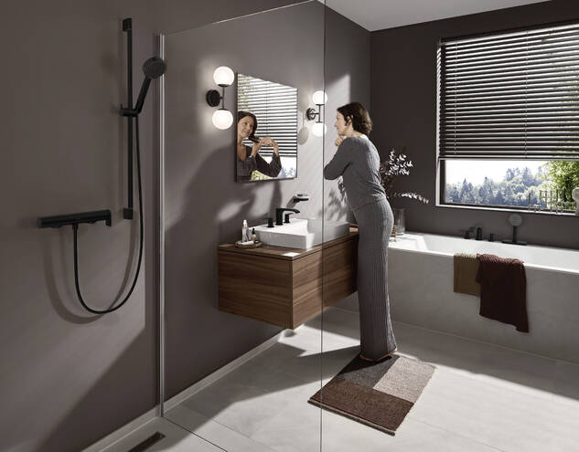 Hansgrohe Vivenis Смеситель для душа 75620670 чёрный матовый