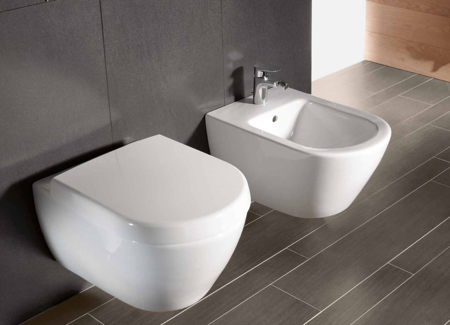 Подвесной унитаз Villeroy&Boch Subway 2.0 56001001