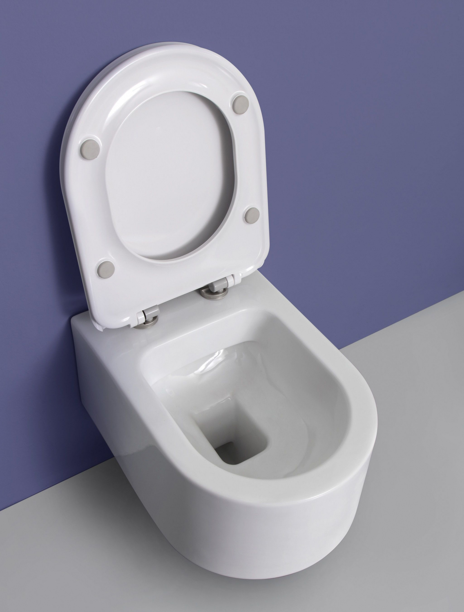 White Ceramic Tao, подвесной безободковый унитаз 53x38x32,5h см, в комплекте с крепежом и сиденьем микролифт WC108S-SL, цвет белый глянцевый W1080301